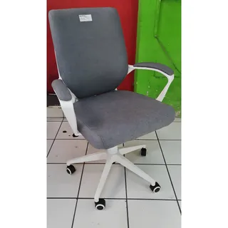 Silla Ejecutiva Ergonómica en Tela Técnica