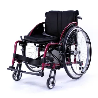 Silla de ruedas ligera para tenis y baloncesto